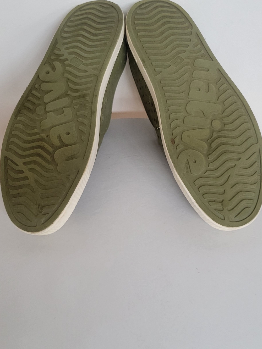 Native Jefferson Slip-On Sneakers in Olive Green - Picture 4 of 6